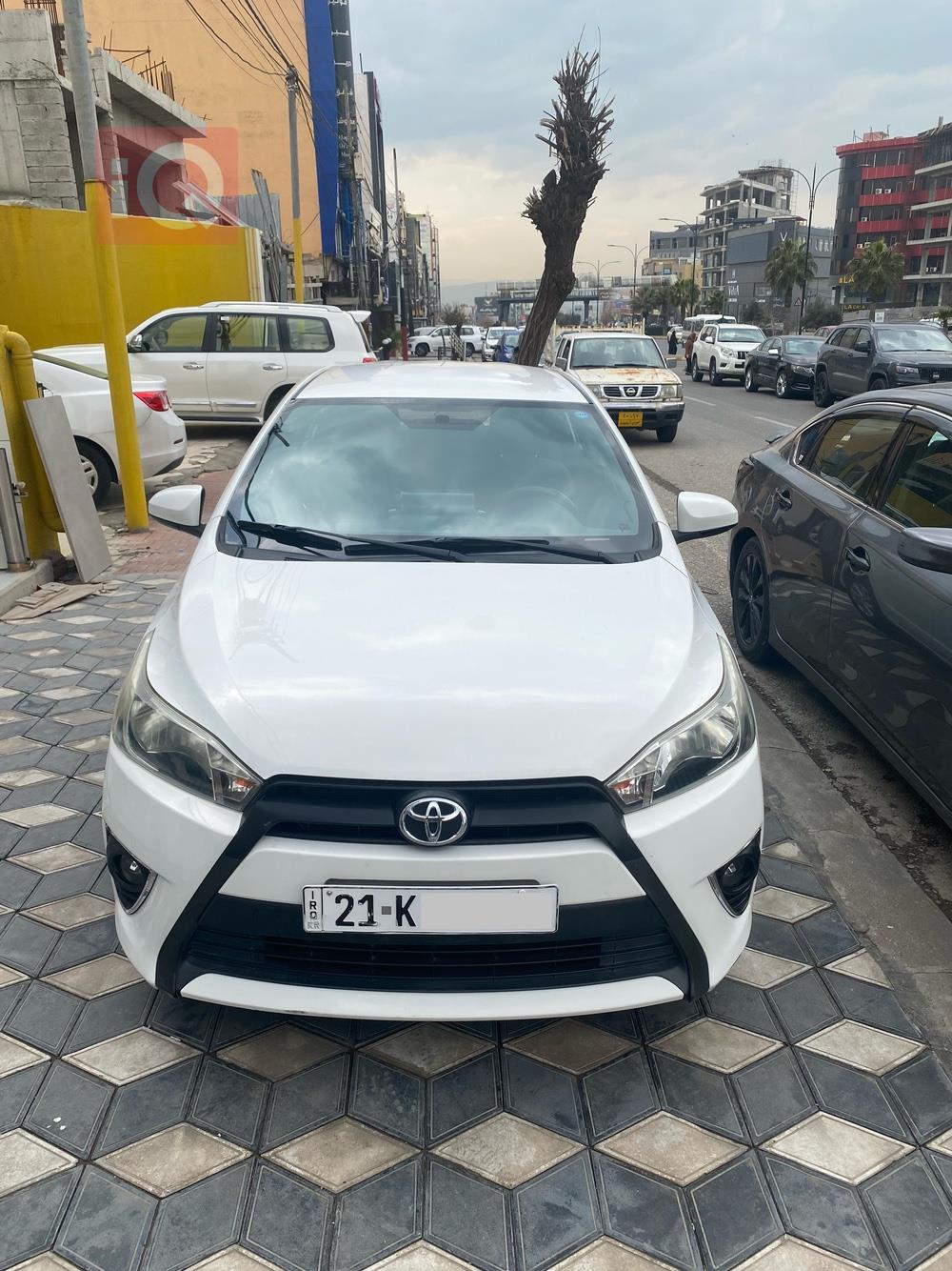 تۆیۆتا یارس